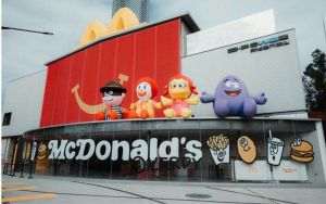 McDonald's: Contribuţie de 1,79 miliarde lei la PIB-ul României în 2024, cu investiţii şi proiecte sociale